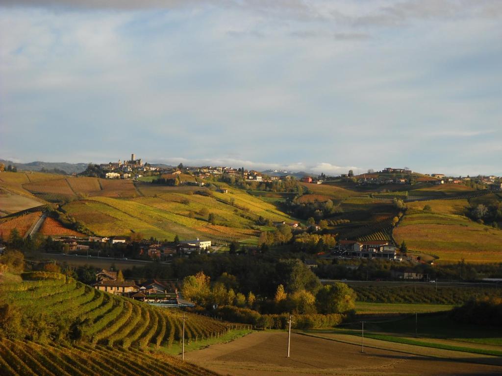 Cascina Ballarin La Morra Ngoại thất bức ảnh